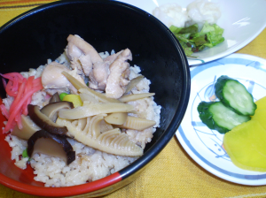 郷土料理　釜めし